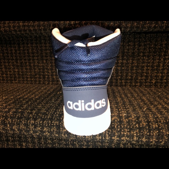 New with Box Adidas VS Hoops Mid - Picture 6 of 7